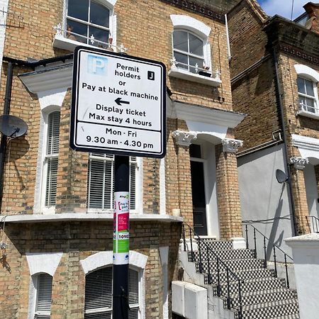 דירות לונדון Contemporary Clapham Living מראה חיצוני תמונה