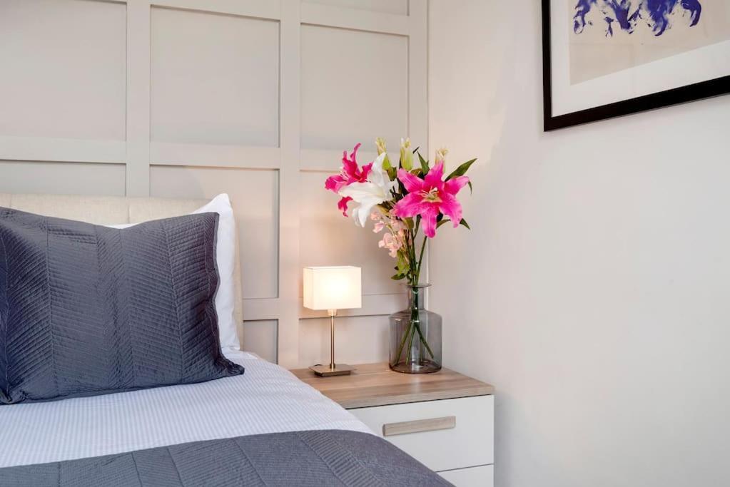דירות לונדון Contemporary Clapham Living מראה חיצוני תמונה